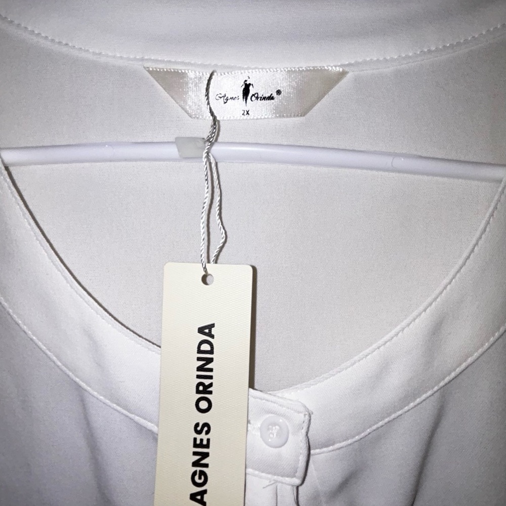 NWT Agnes Orinda White Neck Sheer Sleeve Blouse Size 2X